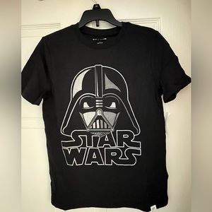 NEW! GapKids Star Wars Graphic T-Shirt